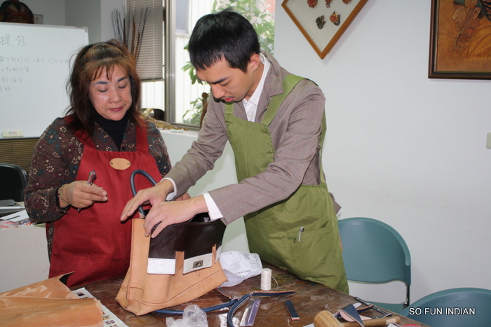 【手作皮革教學課程】艾格拉手染造型提包